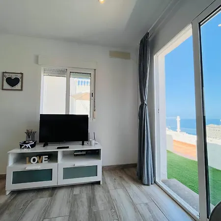 Lovely Ocean House By Alquiler De Sueno Los Caideros